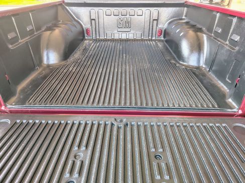 Used 2011 Chevrolet Colorado LT w/ LPO--Chrome Package AWD/4WD image 22