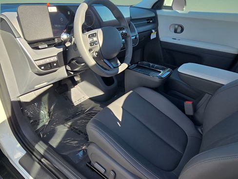 New 2026 Hyundai Ioniq 5 SEL AWD/4WD image 24