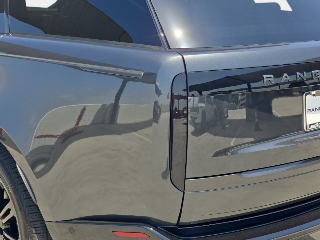 New 2026 Land Rover Range Rover SE AWD/4WD image 37