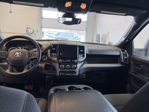 Used 2024 RAM 3500 Tradesman w/ Towing Technology Group image 9