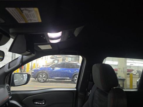 Certified 2023 Nissan Frontier PRO-4X w/ Technology Package image 5