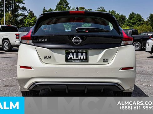 Used 2025 Nissan Leaf SV Plus image 12