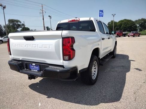 Used 2023 Chevrolet Colorado W/T w/ Safety Package RWD image 6