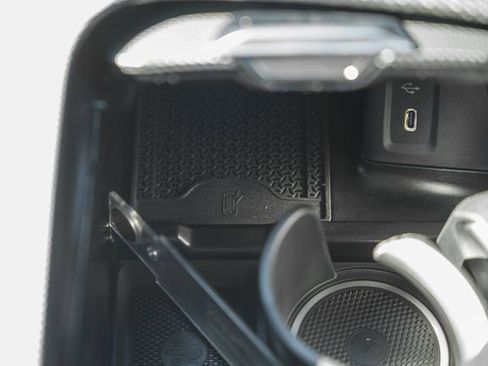 New 2026 Mercedes-Benz GLC 300 4MATIC image 26