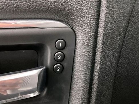 Used 2024 RAM 3500 Laramie image 40