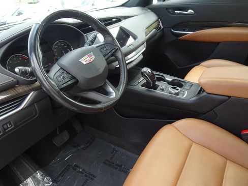 Used 2019 Cadillac XT4 Premium Luxury AWD/4WD image 12