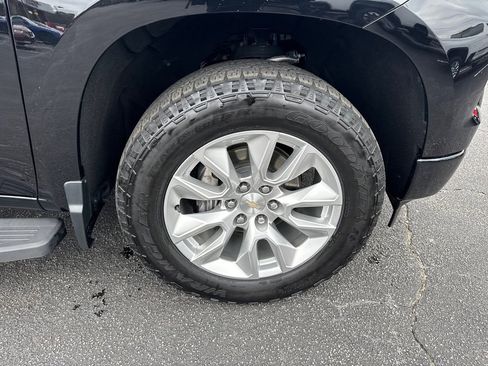 Used 2024 Chevrolet Silverado 1500 Custom image 13