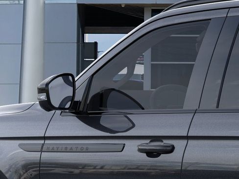 New 2026 Lincoln Navigator Reserve w/ Jet Appearance Package AWD/4WD image 20
