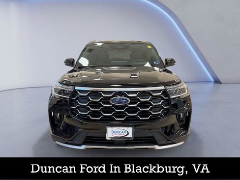New 2026 Ford Explorer Platinum w/ LUX Leather Package AWD/4WD image 8
