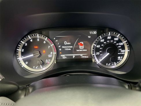 Used 2023 Toyota Highlander XLE image 11