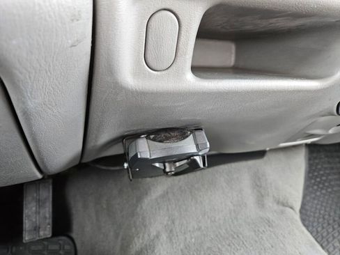 Used 2002 Ford F250 XLT image 21