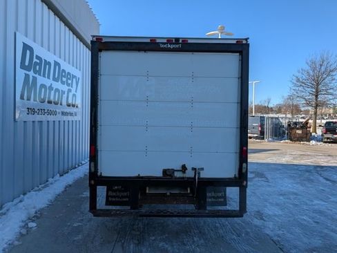 Used 2014 Ford E-350 and Econoline 350 Super Duty image 18