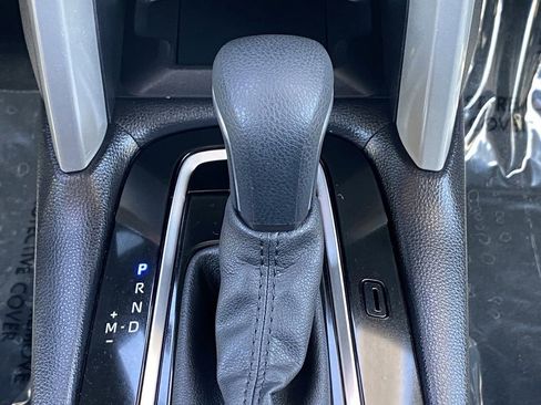 Certified 2025 Toyota Corolla Cross LE image 35