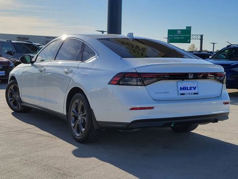 Used 2023 Honda Accord EX image 3