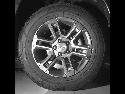 Used 2025 GMC Terrain Elevation FWD image 13