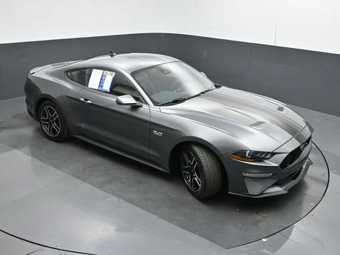 Used 2021 Ford Mustang GT Premium w/ Equipment Group 401A RWD image 38