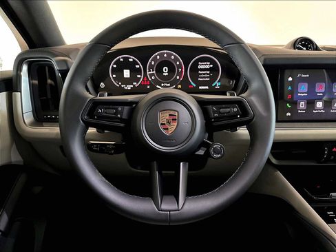 New 2026 Porsche Cayenne Coupe AWD/4WD image 15