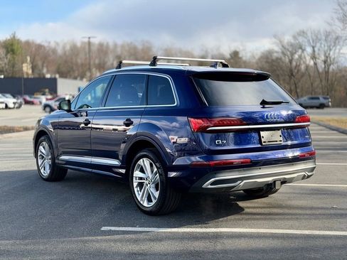 Used 2023 Audi Q7 2.0T Premium w/ Convenience Package image 4