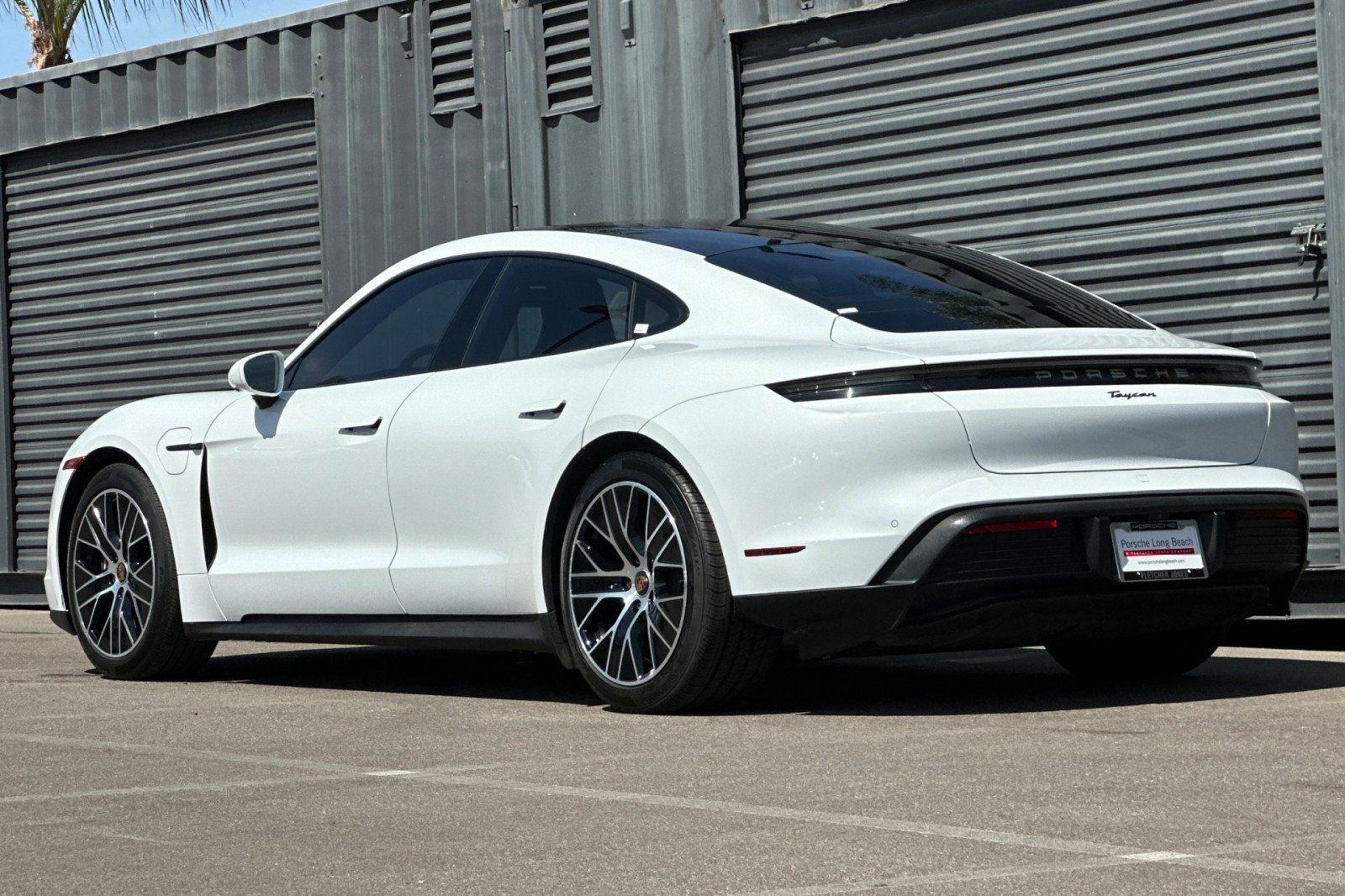 Used 2023 Porsche Taycan RWD image 3