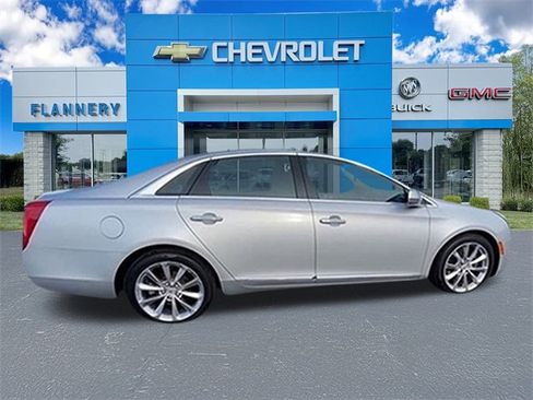 Used 2014 Cadillac XTS Luxury image 17