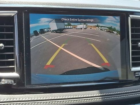 Used 2025 Chrysler Pacifica Limited FWD image 18