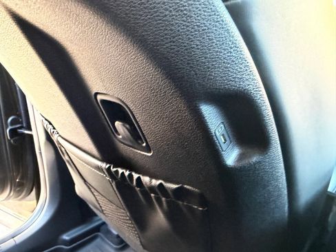 Used 2024 Kia Telluride S w/ S Sunroof Package image 24