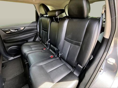 Used 2020 Nissan Rogue SL w/ Premium Package AWD/4WD image 21