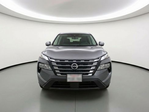 Used 2025 Nissan Rogue SV FWD image 2