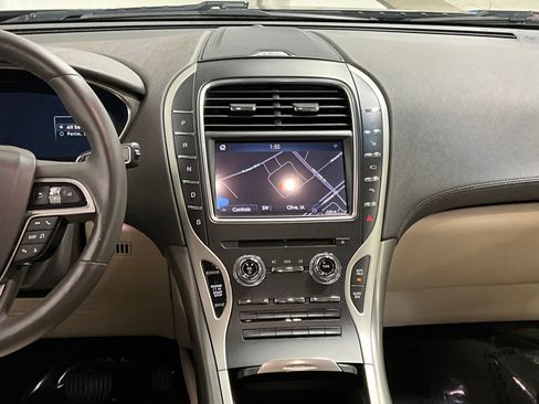 Used 2020 Lincoln Nautilus Reserve w/ Equipment Group 202A AWD/4WD image 8