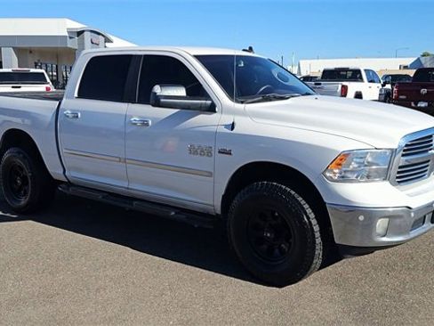 Used 2017 RAM 1500 Big Horn image 2