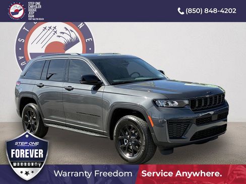 New 2026 Jeep Grand Cherokee Altitude AWD/4WD image 1