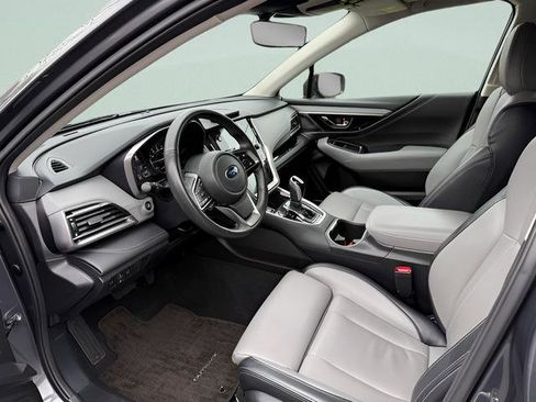 Used 2024 Subaru Outback Limited AWD/4WD image 4