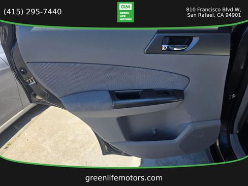 Used 2011 Subaru Forester 2.5X Premium AWD/4WD image 11