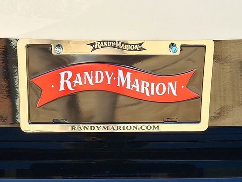 Used 2021 Aston Martin DBX image 27