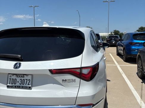 Used 2023 Acura MDX FWD w/ Technology Package image 4