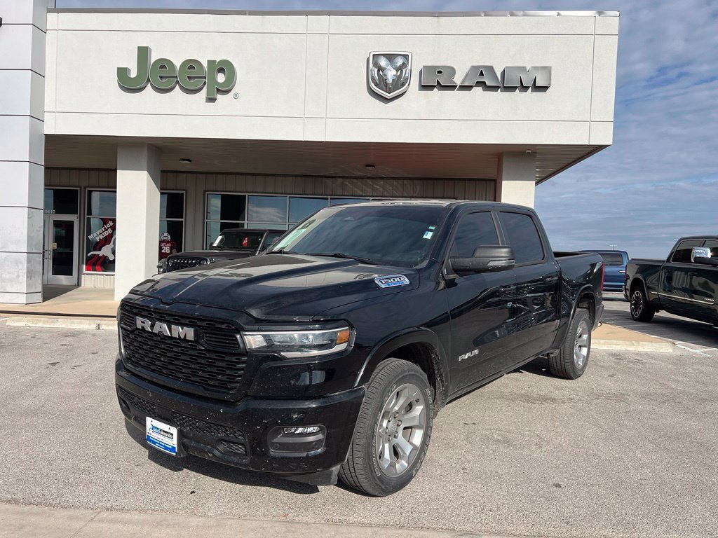 Used 2025 RAM 1500 Lone Star RWD image 1