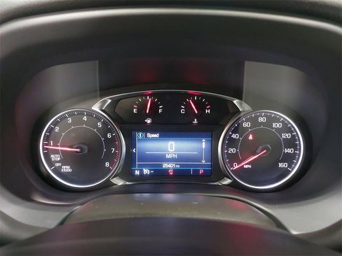 Used 2023 GMC Acadia SLE w/ Driver Convenience Package image 21