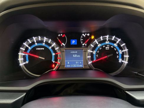 Used 2019 Toyota 4Runner SR5 Premium AWD/4WD image 26
