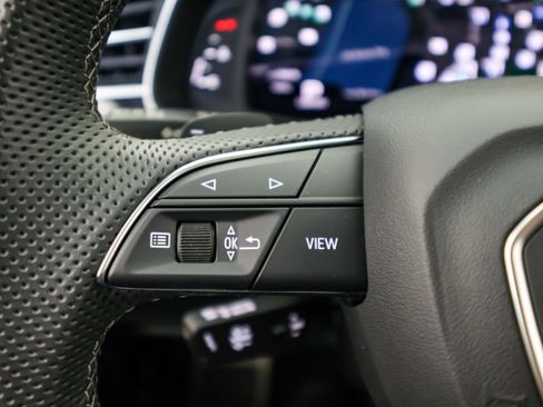 Used 2024 Audi SQ7 Premium Plus w/ Executive Package AWD/4WD image 38