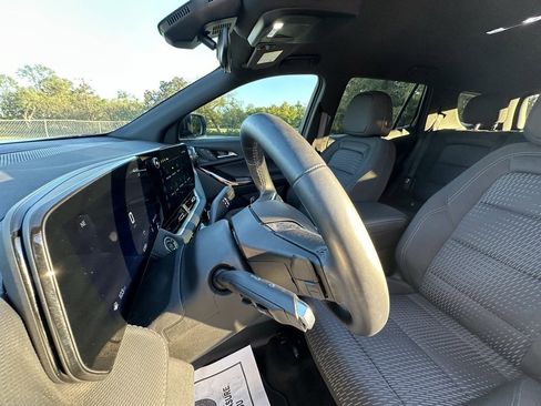 New 2026 Chevrolet Equinox LT image 15