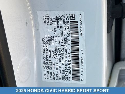 Certified 2025 Honda Civic Sport image 32