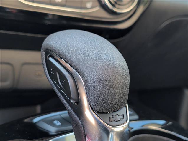 Used 2024 Chevrolet Trax LT w/ Driver Confidence Package FWD image 9