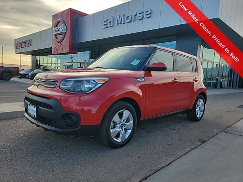 Used 2019 Kia Soul Base 4D Hatchback image 1