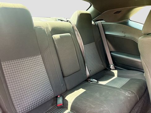 Used 2023 Dodge Challenger SXT RWD image 22