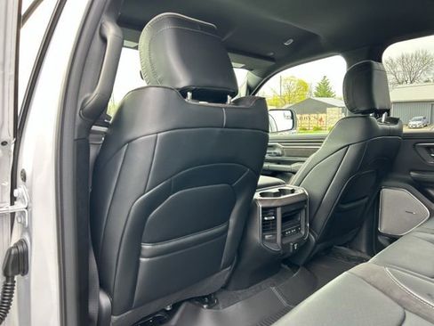 New 2026 RAM 1500 Laramie AWD/4WD image 22