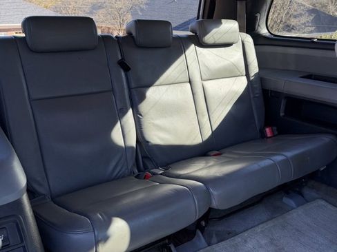 Used 2008 Toyota Sequoia Limited image 28
