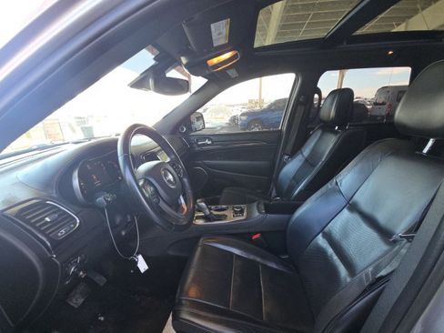 Used 2019 Jeep Grand Cherokee High Altitude image 3