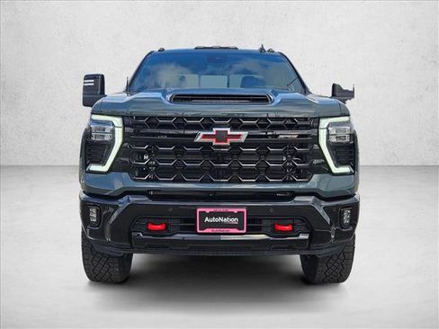 New 2026 Chevrolet Silverado 2500 ZR2 AWD/4WD image 6