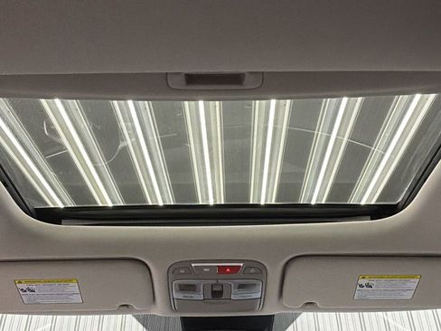 Used 2025 Kia Telluride EX FWD image 28