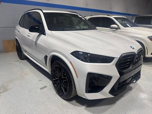 Used 2024 BMW X5 M Competition w/ Executive Package image 6